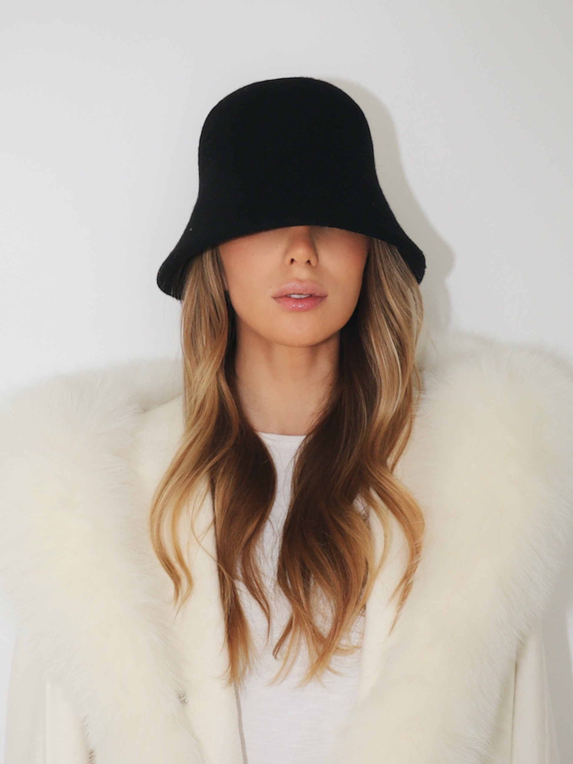 Light Gray Wool bucket hat wool-bucket-hat Black L.Cuppini