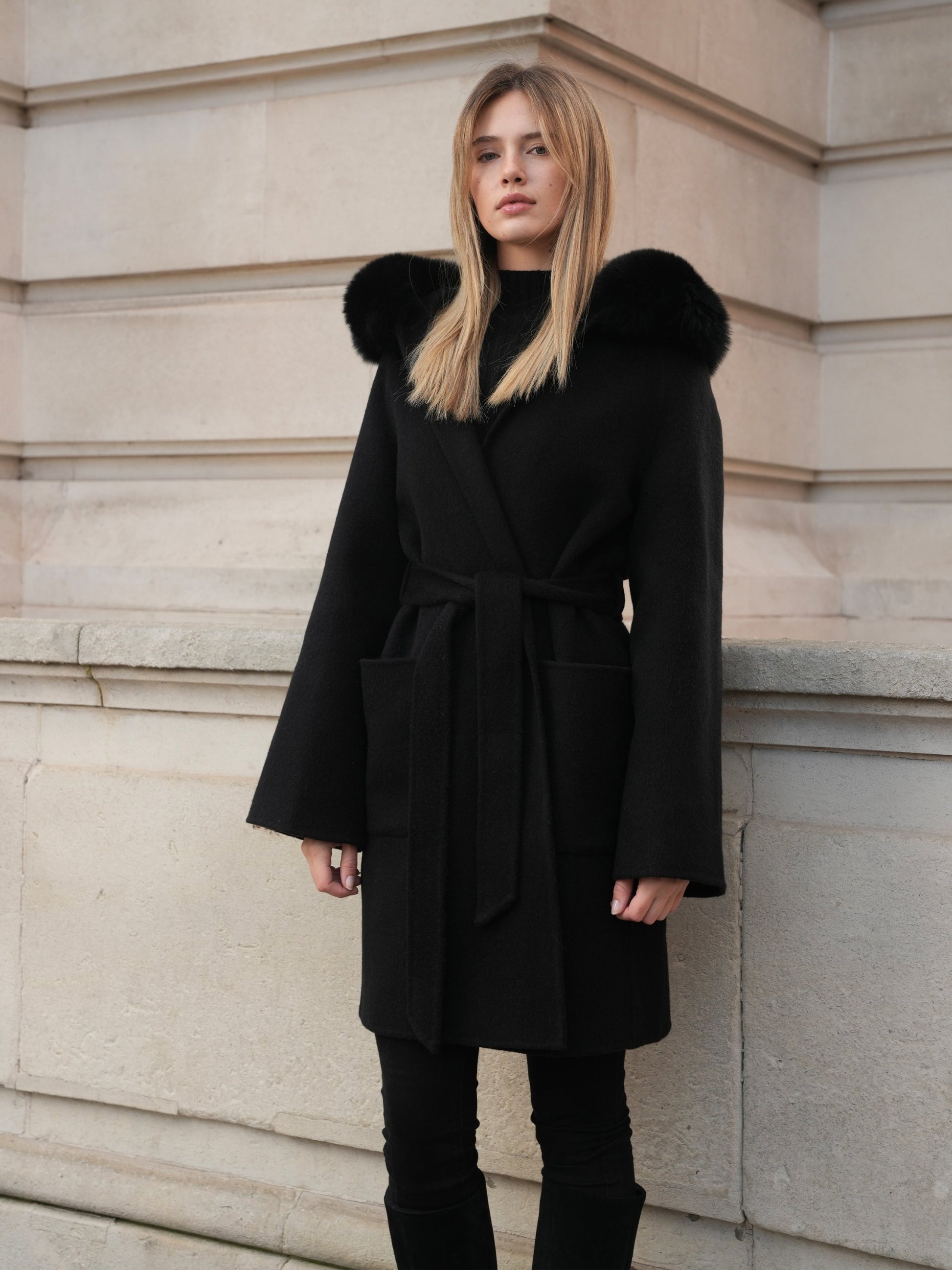 Dark Gray The Paris Coat Black the-paris-coat-black Coat S,M,L L.Cuppini