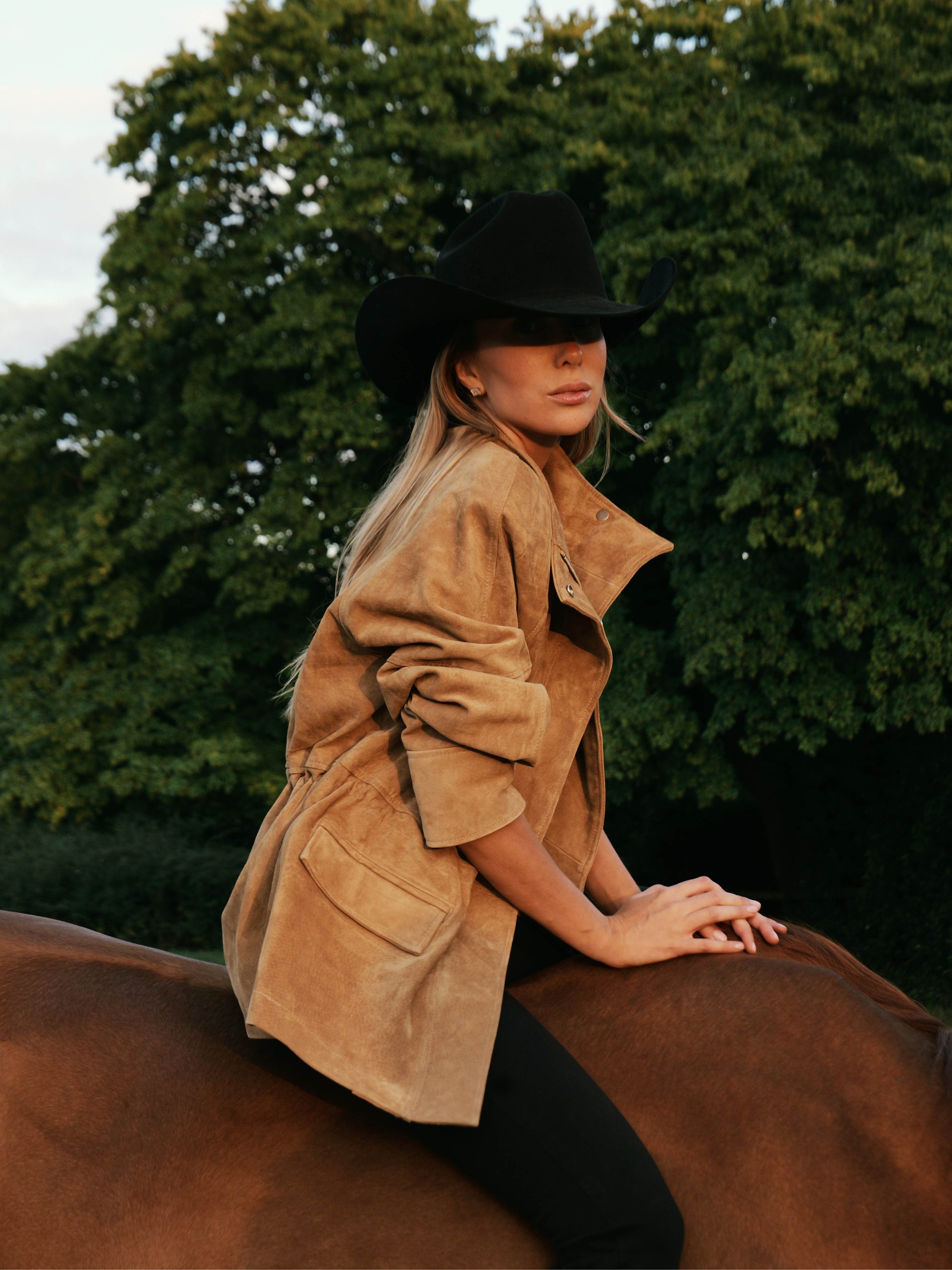 Rosy Brown The Hailey Suede Jacket Camel the-hailey-suede-jacket-camel S,M,L L.Cuppini