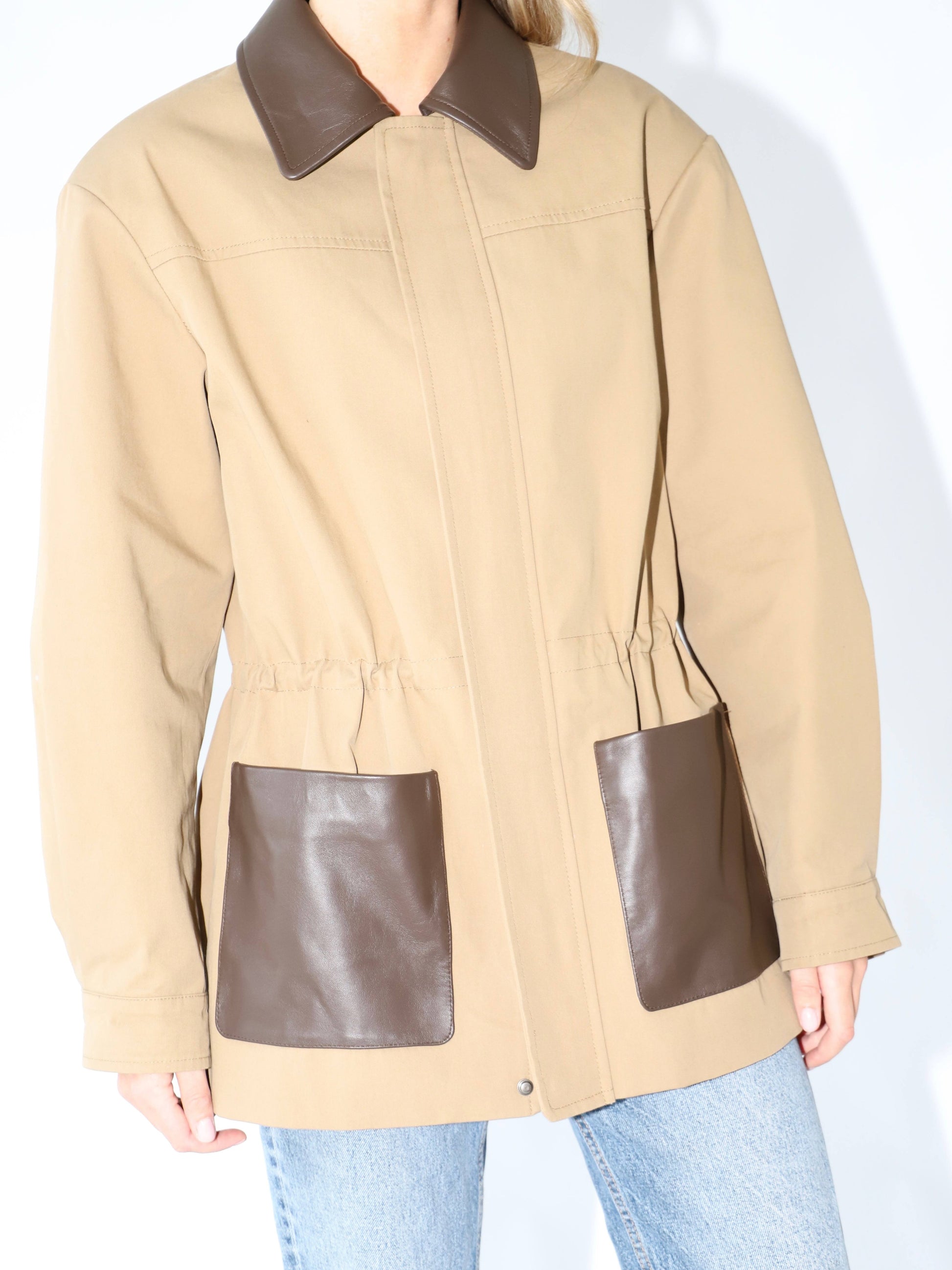 Bisque The Martha Canvas Barn Jacket Beige the-martha-canvas-barn-jacket-beige S,M,L L.Cuppini