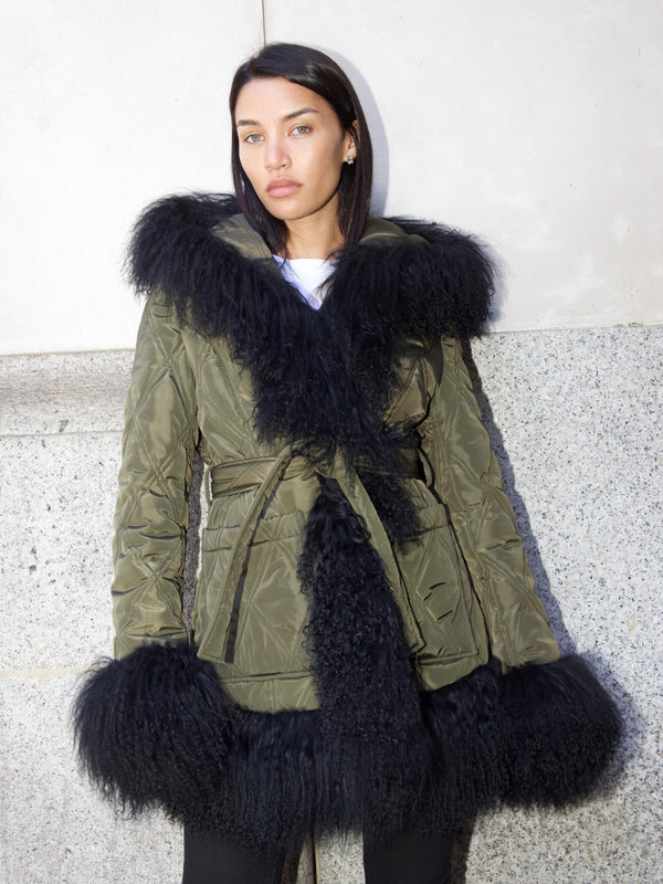 Green coat with black fur hood hotsell