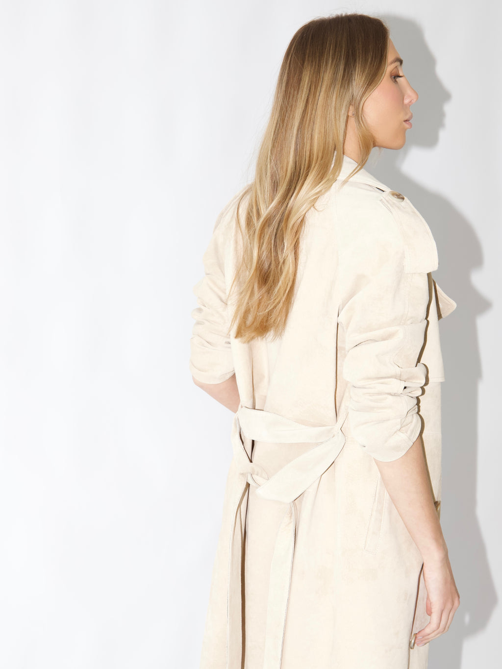 White Smoke The Dana Suede Trench Light Beige the-dana-suede-trench S,M,L L.Cuppini