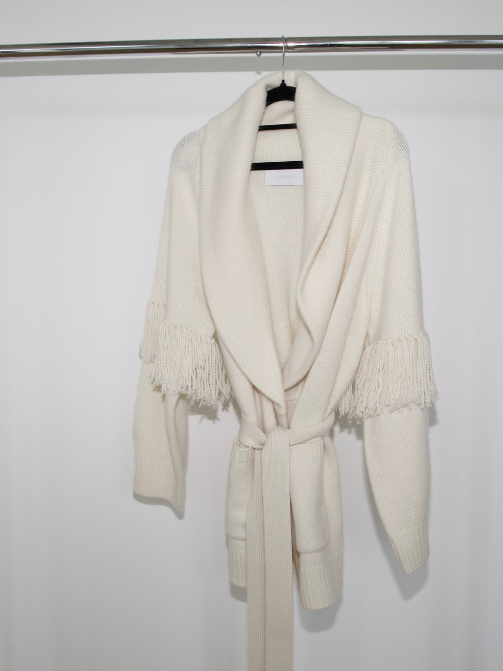 Gray Carol Cashmere Sweater White carol-cashmere-sweater Top XS-S ships 06.09.25,M-L ships 15.09.25 L.Cuppini