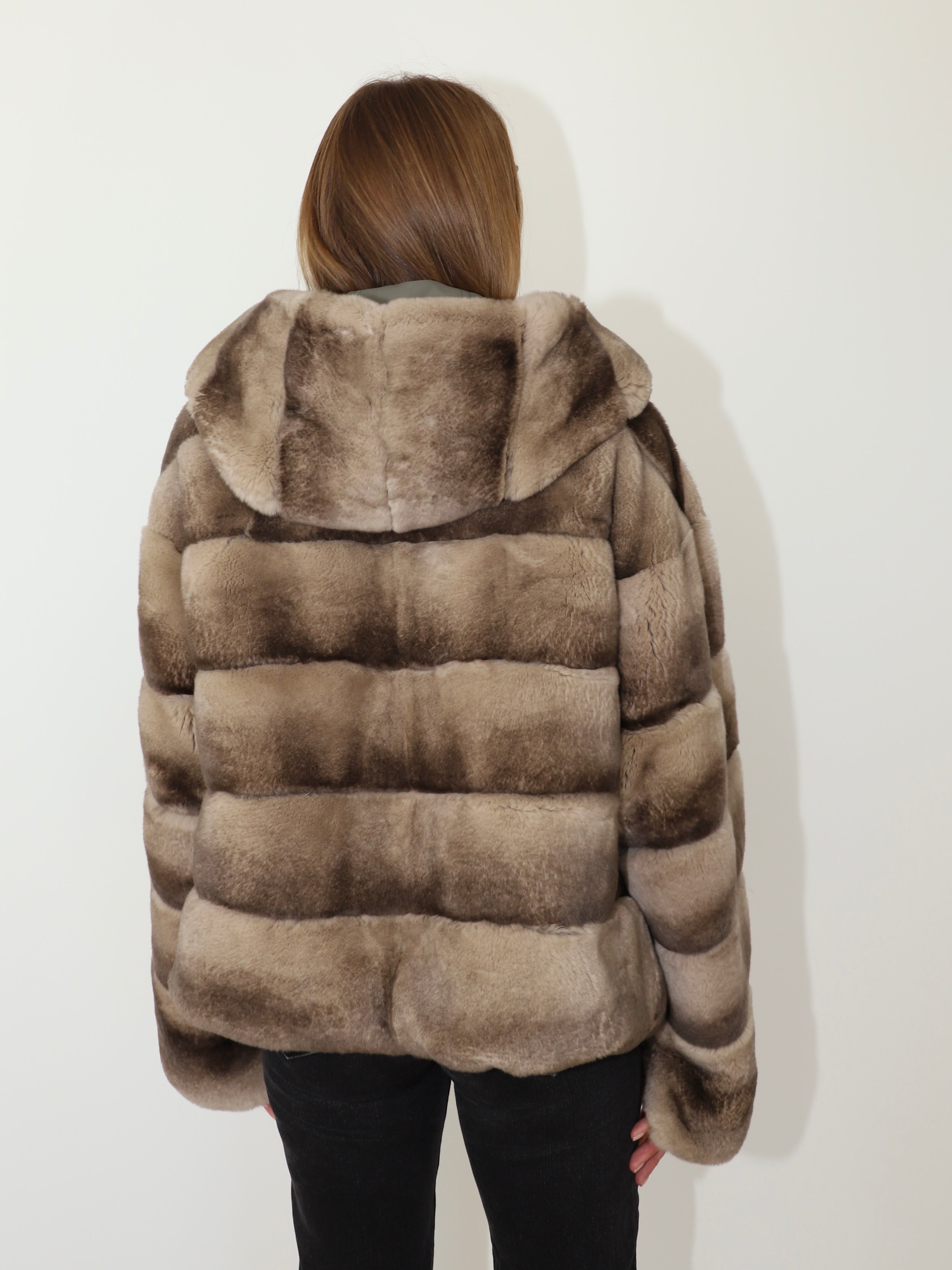 The Louise Coat – L.Cuppini