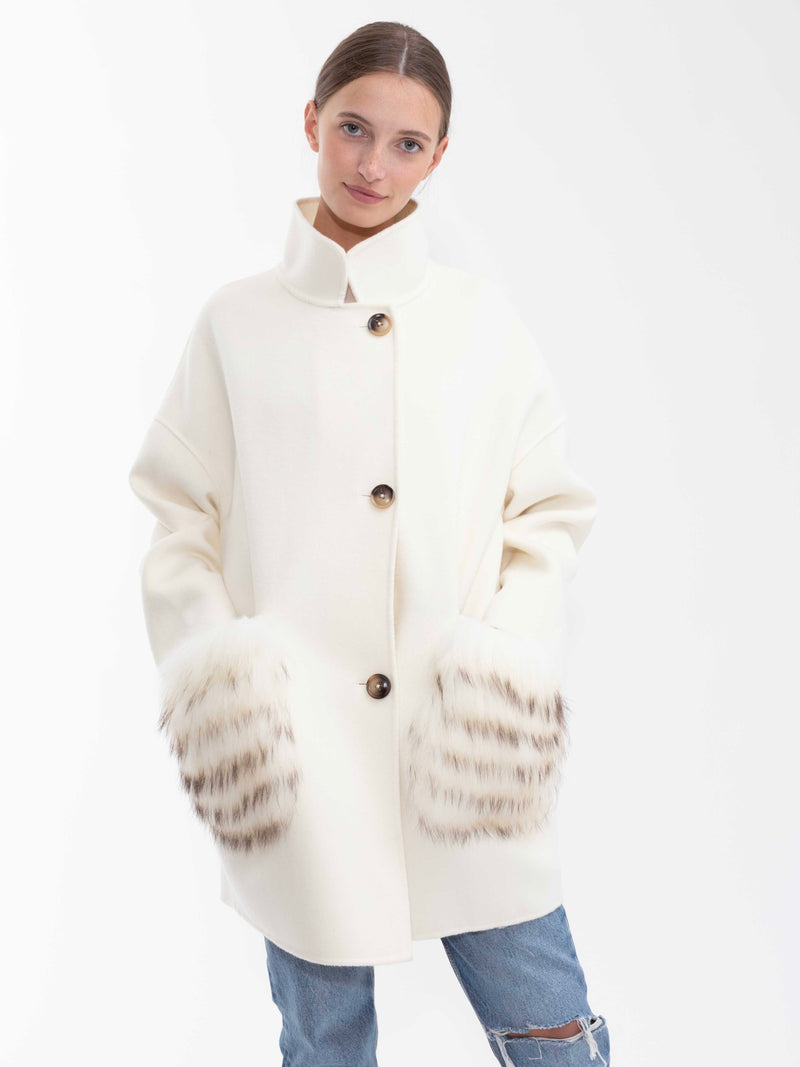 White Smoke Chelsea Cashmere Coat Ivory chelsea-cashmere-coat-fur-pockets-ivory Coat XS-S / Ivory,M-L / Ivory L.Cuppini